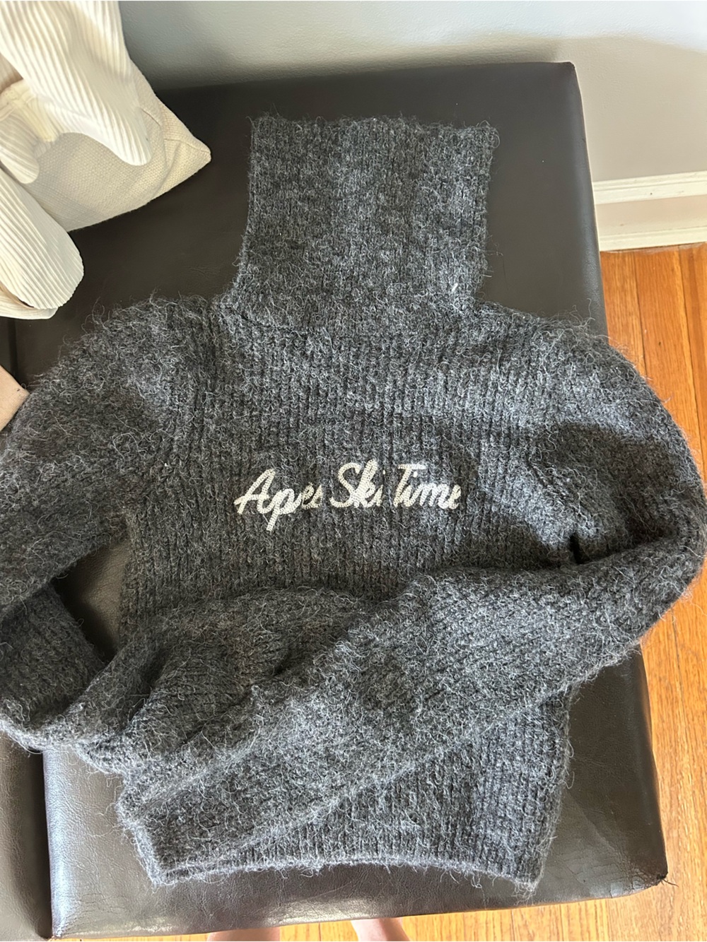 Cozy Women's Charcoal  Turtleneck Sweater - 'Apre Ski Time'
